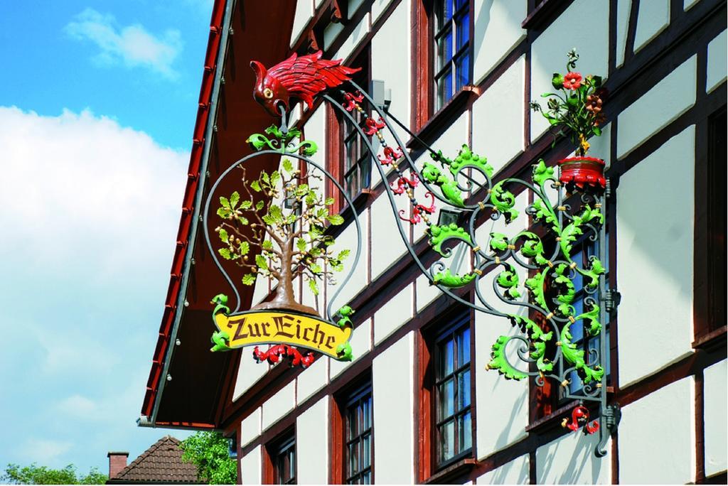 Hotel-Gasthaus Zur Eiche เฮาซาค ภายนอก รูปภาพ