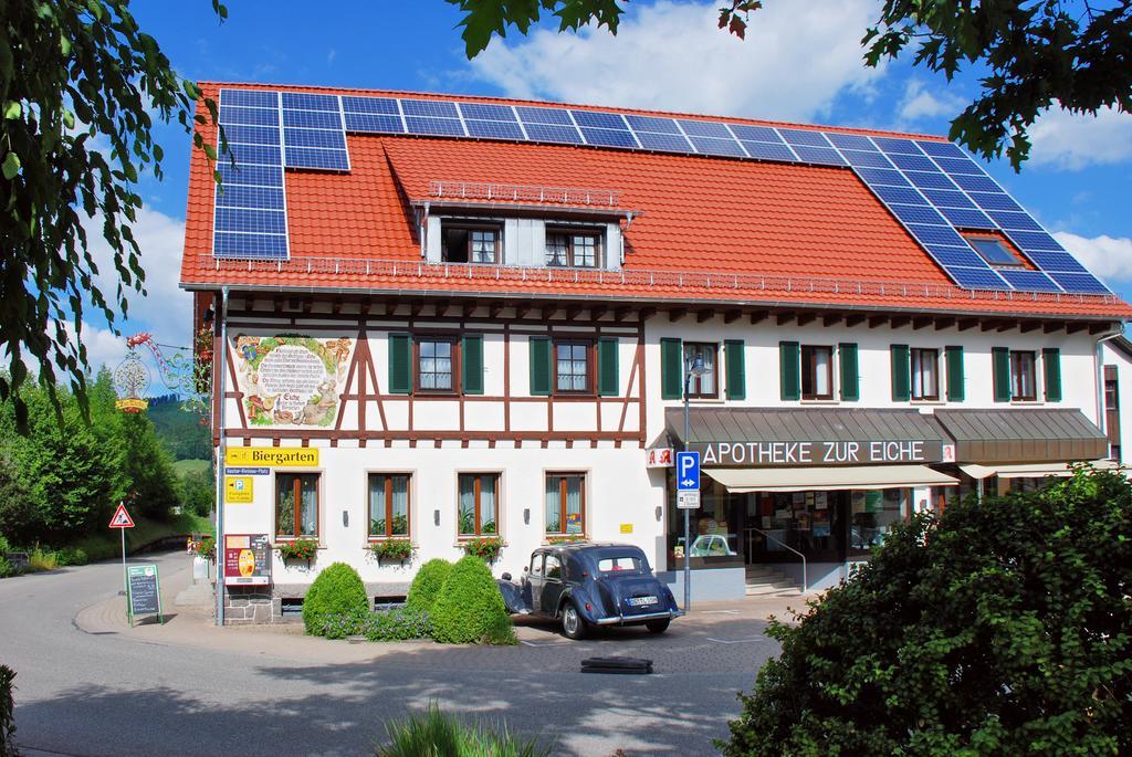 Hotel-Gasthaus Zur Eiche เฮาซาค ภายนอก รูปภาพ